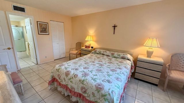 705 Lori Drive 309, Palm Springs, FL 33461