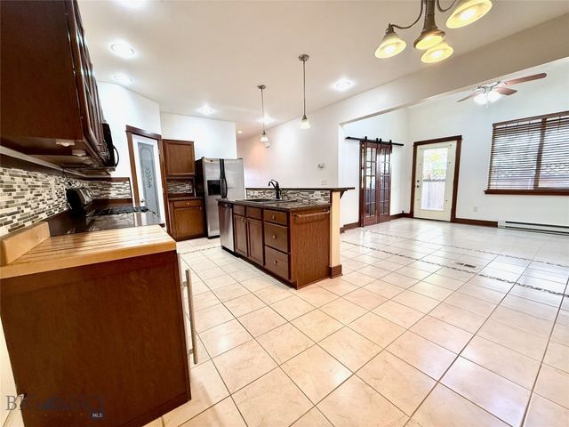 1168 Saxon A, Bozeman, MT 59718