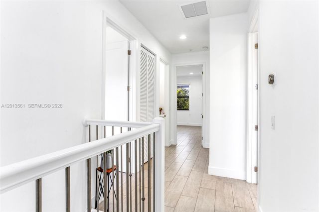 20919 NW 1st Dr, Pembroke Pines, FL 33029