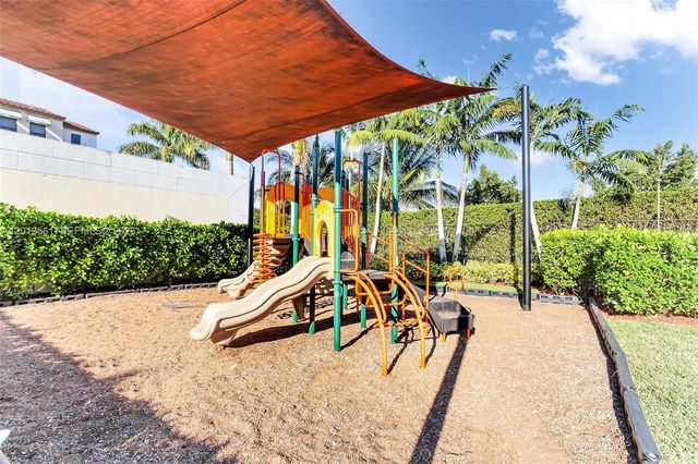 20919 NW 1st Dr, Pembroke Pines, FL 33029