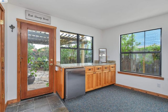 4882 Cabrillo Pt, Discovery Bay, CA 94505