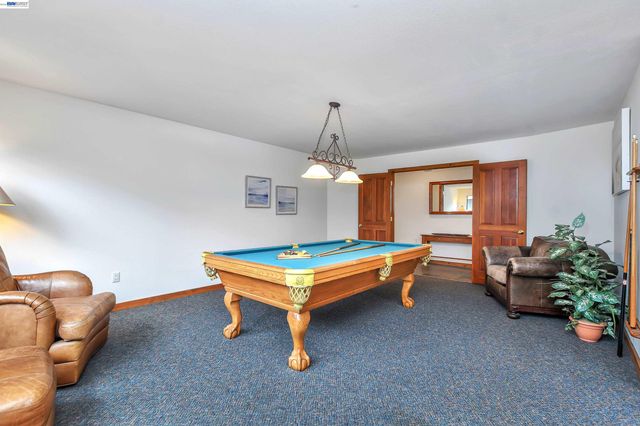 4882 Cabrillo Pt, Discovery Bay, CA 94505