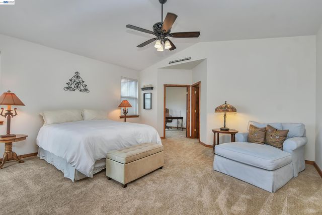 4882 Cabrillo Pt, Discovery Bay, CA 94505