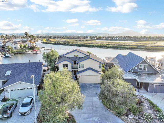 4882 Cabrillo Pt, Discovery Bay, CA 94505