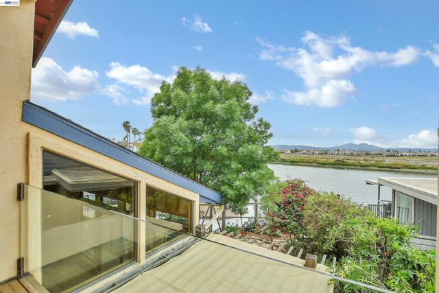 4882 Cabrillo Pt, Discovery Bay, CA 94505