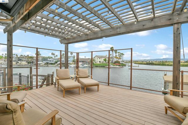 4882 Cabrillo Pt, Discovery Bay, CA 94505