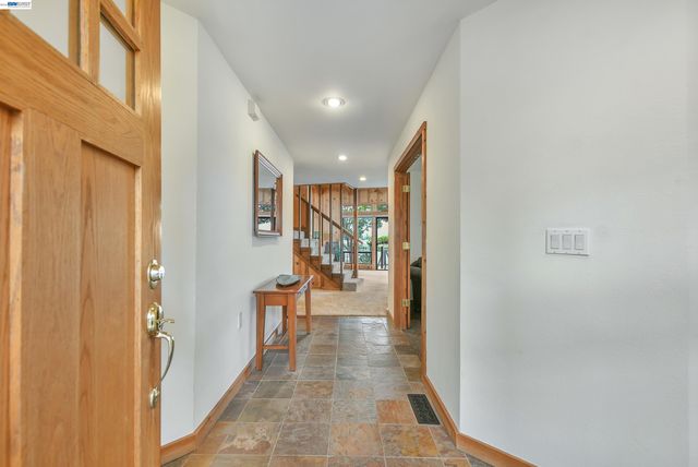 4882 Cabrillo Pt, Discovery Bay, CA 94505