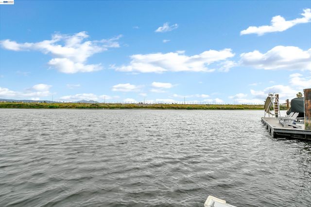 4882 Cabrillo Pt, Discovery Bay, CA 94505