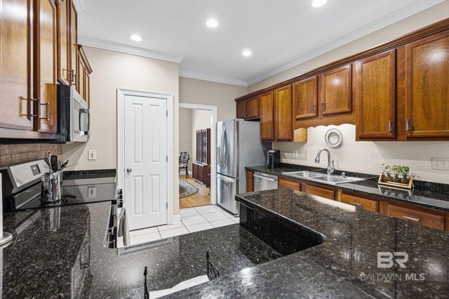 9099 Parliament Circle, Daphne, AL 36526