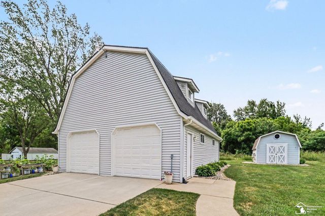 51 E Erie Road, Temperance, MI 48182