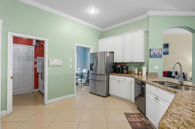286 NW Bayshore Boulevard, Port St. Lucie, FL 34983