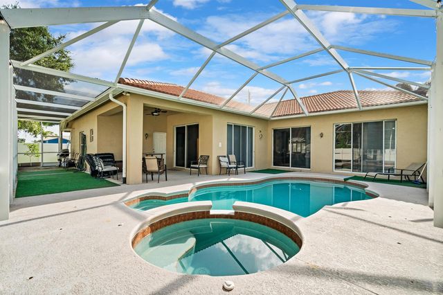 286 NW Bayshore Boulevard, Port St. Lucie, FL 34983