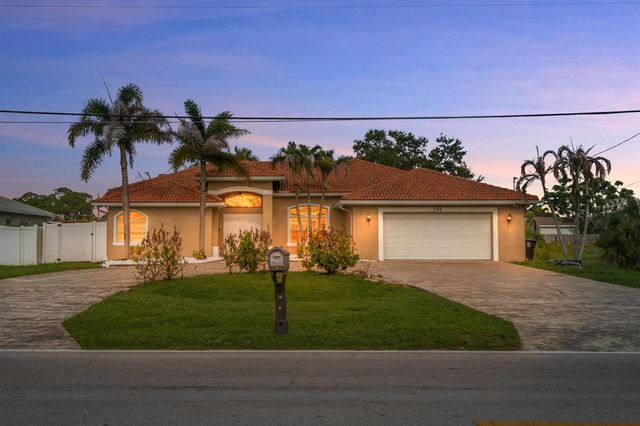 286 NW Bayshore Boulevard, Port St. Lucie, FL 34983