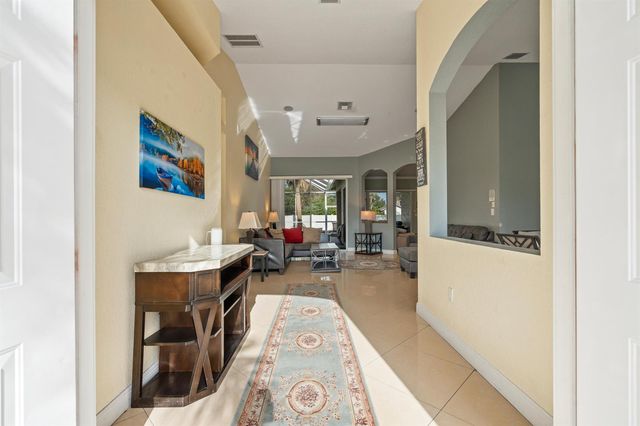 286 NW Bayshore Boulevard, Port St. Lucie, FL 34983