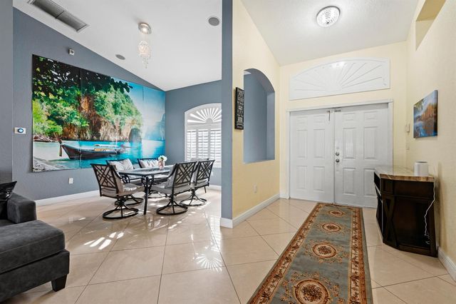 286 NW Bayshore Boulevard, Port St. Lucie, FL 34983