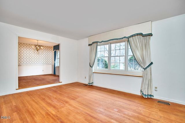 606 Churchill Drive, Chapel Hill, NC 27517