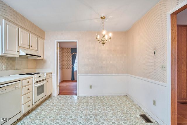 606 Churchill Drive, Chapel Hill, NC 27517