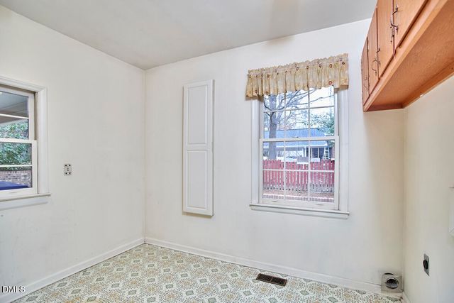 606 Churchill Drive, Chapel Hill, NC 27517