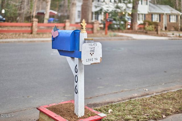 606 Churchill Drive, Chapel Hill, NC 27517