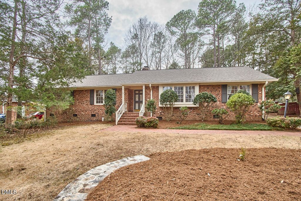 606 Churchill Drive, Chapel Hill, NC 27517