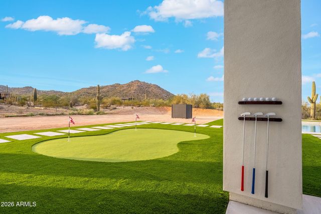 5290 W Adobe Dam Drive, San Tan Valley, AZ 85144