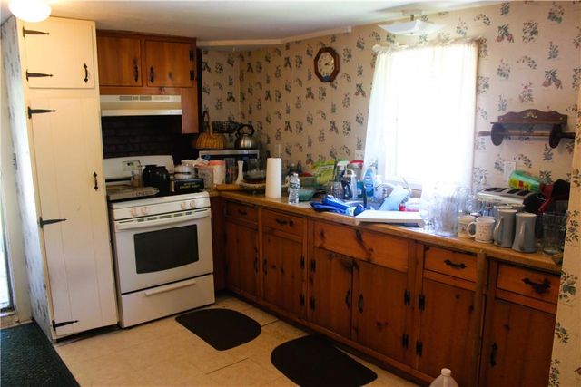 37 Glen Avenue, Dover Plains, NY 12522