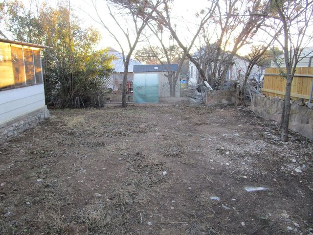 404 E 4th Street, Brady, TX 76825