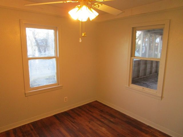 404 E 4th Street, Brady, TX 76825