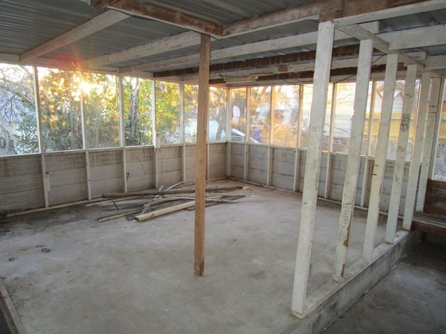 404 E 4th Street, Brady, TX 76825