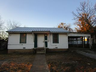 404 E 4th Street, Brady, TX 76825