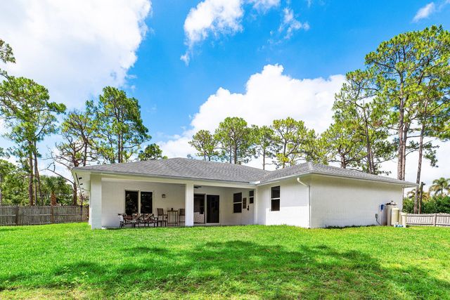 12144 62nd Lane N, West Palm Beach, FL 33412