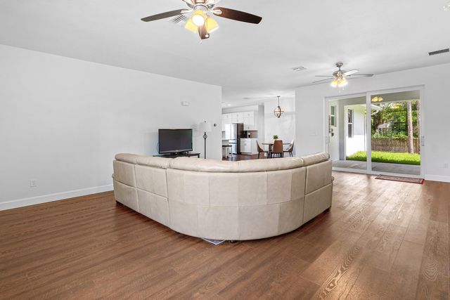 12144 62nd Lane N, West Palm Beach, FL 33412