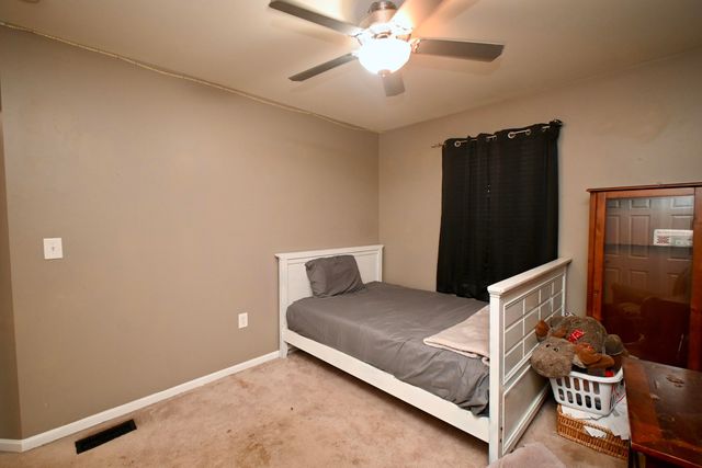 2742 Coachlight Lane, Burlington, KY 41005