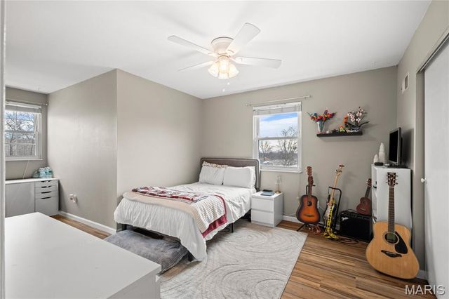 279 Aspen Village Drive, Ballwin, MO 63021