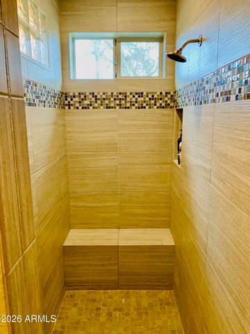 9233 W DREYFUS Drive, Peoria, AZ 85381