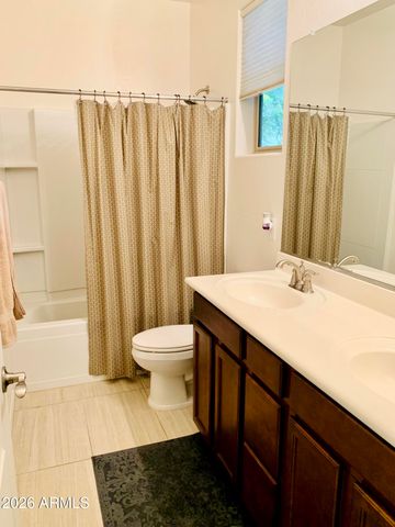 9233 W DREYFUS Drive, Peoria, AZ 85381