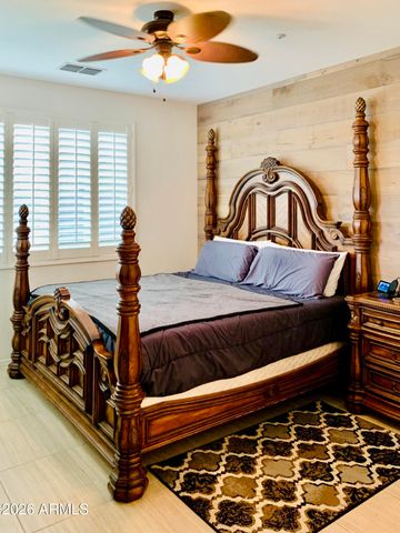 9233 W DREYFUS Drive, Peoria, AZ 85381