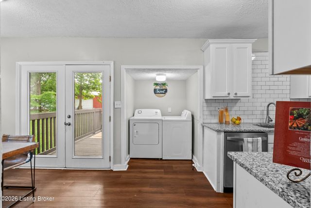 3657 Wheeler Ave, Louisville, KY 40215