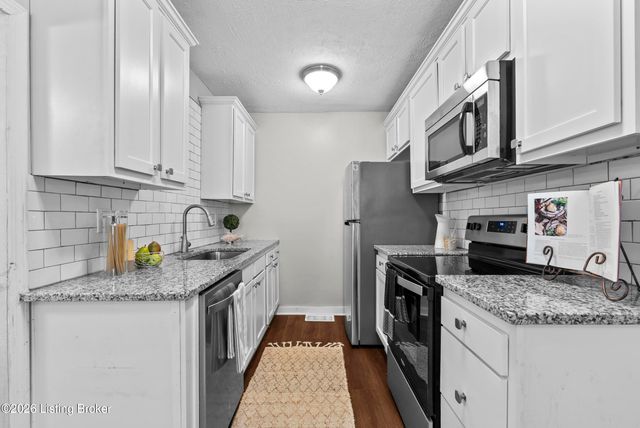 3657 Wheeler Ave, Louisville, KY 40215