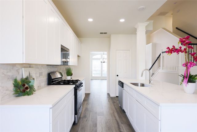 6912 Mesa Drive, Fort Worth, TX 76132