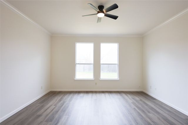 6912 Mesa Drive, Fort Worth, TX 76132