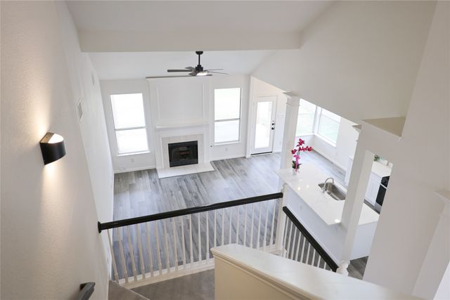 6912 Mesa Drive, Fort Worth, TX 76132