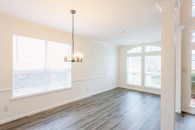 6912 Mesa Drive, Fort Worth, TX 76132