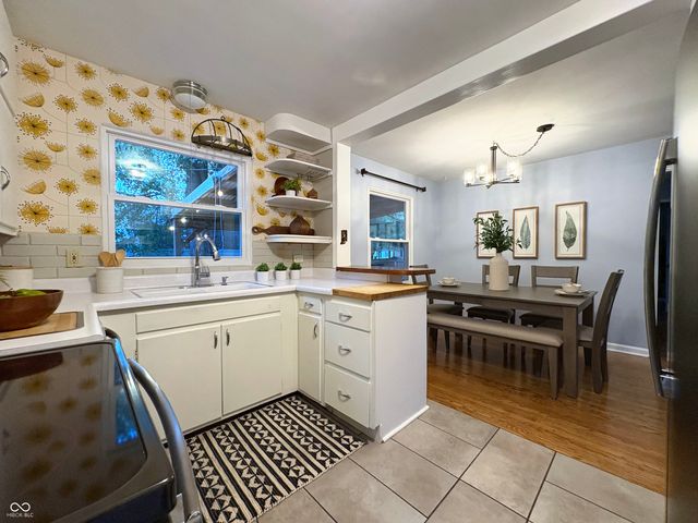 2028 Burch Drive, Indianapolis, IN 46220