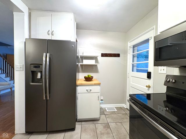 2028 Burch Drive, Indianapolis, IN 46220