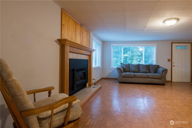 3212 Rocky Point Road NW, Bremerton, WA 98312