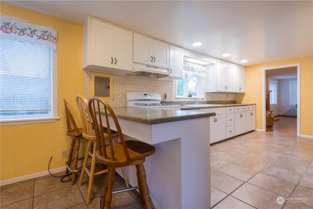 3212 Rocky Point Road NW, Bremerton, WA 98312