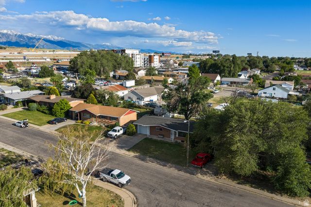 107 W 2200 N, Sunset, UT 84015