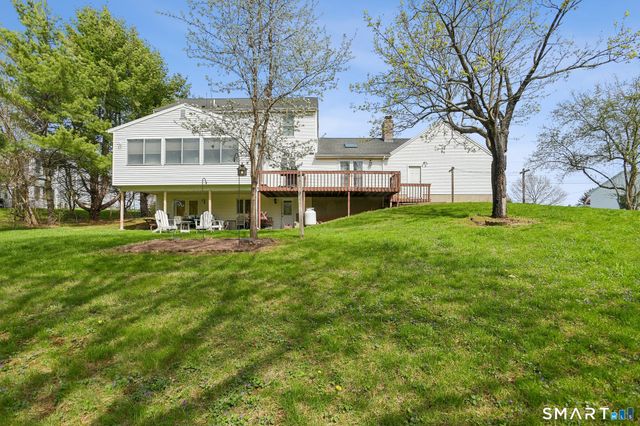 53 Hansen Farm Road, North Haven, CT 06473