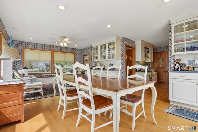 53 Hansen Farm Road, North Haven, CT 06473